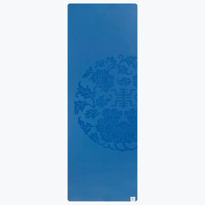 6899c66d73f00ca3b2b98b965a13b653b8c176d52f98bc3e50846.jpg Gaiam Dry-Grip Yoga Mat - 5mm Thick Non-Slip Exercise & Fitness Mat for Standard or Hot Yoga, Pilates and Floor Workouts - Cushioned Support, Non-Slip Coat - 68 x 24 Inches