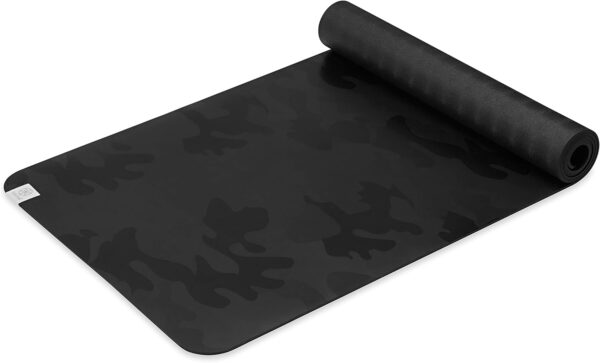 6899c67624a9825712380b33316f2b2b3a9fc22244a0ae58d301e.jpg Gaiam Dry-Grip Yoga Mat - 5mm Thick Non-Slip Exercise & Fitness Mat for Standard or Hot Yoga, Pilates and Floor Workouts - Cushioned Support, Non-Slip Coat - 68 x 24 Inches