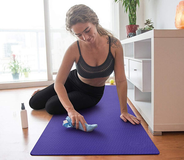 IUGA Yoga Mat Non Slip Anti-tear Pilates Mat Eco Friendly Hot Yoga Mats Thick for Workout & Exercise(72"x 24"x 6mm)