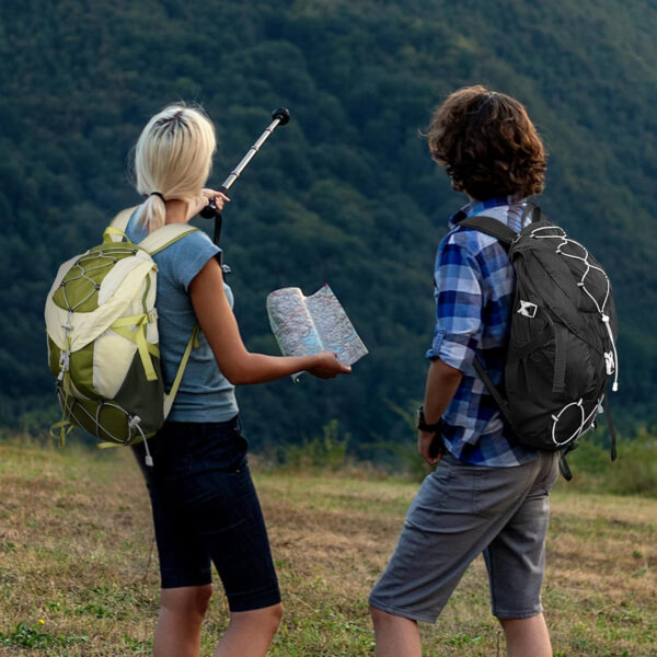 6899e891761d8da369b7bfe5b0e83aaeb064df05126ce4d52efde.jpg Seektop 20L Ultra Lightweight Waterproof Hiking Backpack Small Outdoor Foldable Day Pack for Women Men
