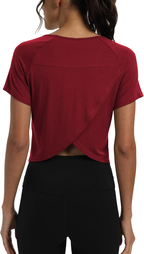 689a22172a0841bfbeef4d1c0817838af66aba7fdfee6418ef5b6.jpg Mippo Workout Tops for Women Cropped Split Back Athletic Gym Exercise Shirts Loose Fit