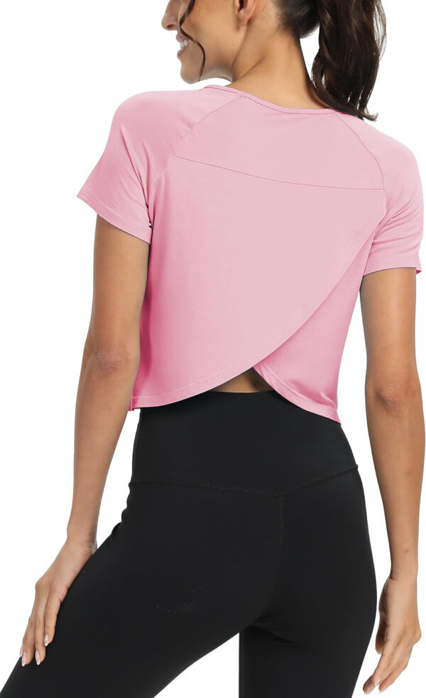 689a223f78e0b398c3d139a81d3caf9770244b4dcc8988cfe1269.jpg Mippo Workout Tops for Women Cropped Split Back Athletic Gym Exercise Shirts Loose Fit