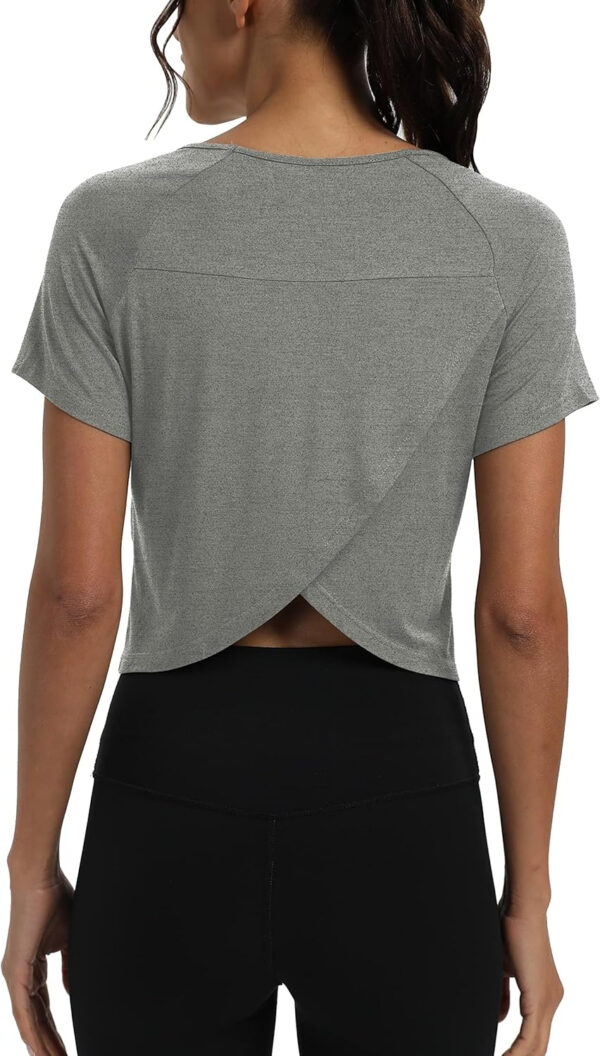 689a224de9ae759520835496bab3e5c2c144e7fd6fe056813d8e9.jpg Mippo Workout Tops for Women Cropped Split Back Athletic Gym Exercise Shirts Loose Fit