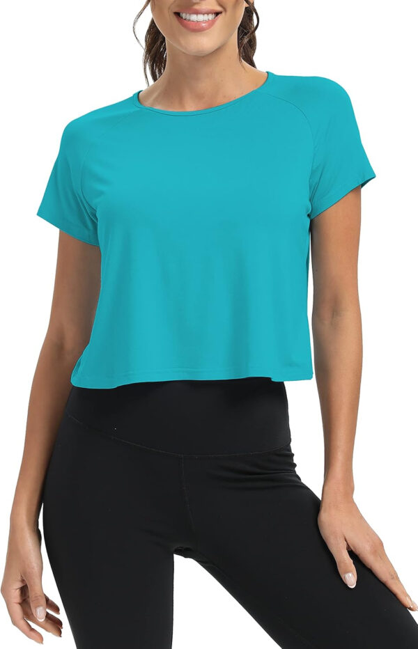 689a22539c1875b2ebbf419437402c4d1454a1d291654945cd5af.jpg Mippo Workout Tops for Women Cropped Split Back Athletic Gym Exercise Shirts Loose Fit