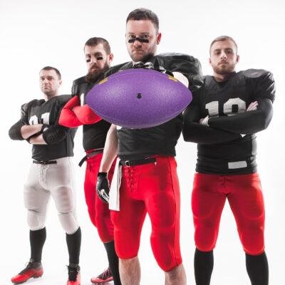 689a3e4b091c269317a128f255e6d4e050fdd2717d10c20787140.jpg 6 Pack Football Size 6/9 Official Sized Ball with Textured Grip for Youth High School&College Practice, Match and Scrimmage Play Indoors & Outdoors All Weather Use with Pump
