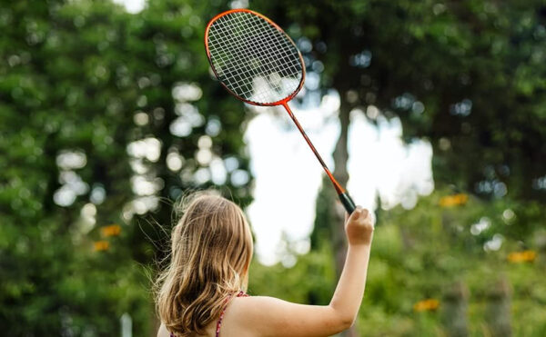 689a465c9251b2f67c7df2fdc98b6bbf7b9708c8c3bffe40c76f5.jpg Professional Carbon Fiber Badminton Rackets Badminton Racquet for Backyards Gym