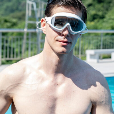 689a4cb98c478683e891ef26d69f0682859a178e8c98c96f11f61.jpg Swim Goggles, Wide View Clear View Swimming Goggles for Adult, Anti-Fog UV Protection No Leak Vision Pool Goggles