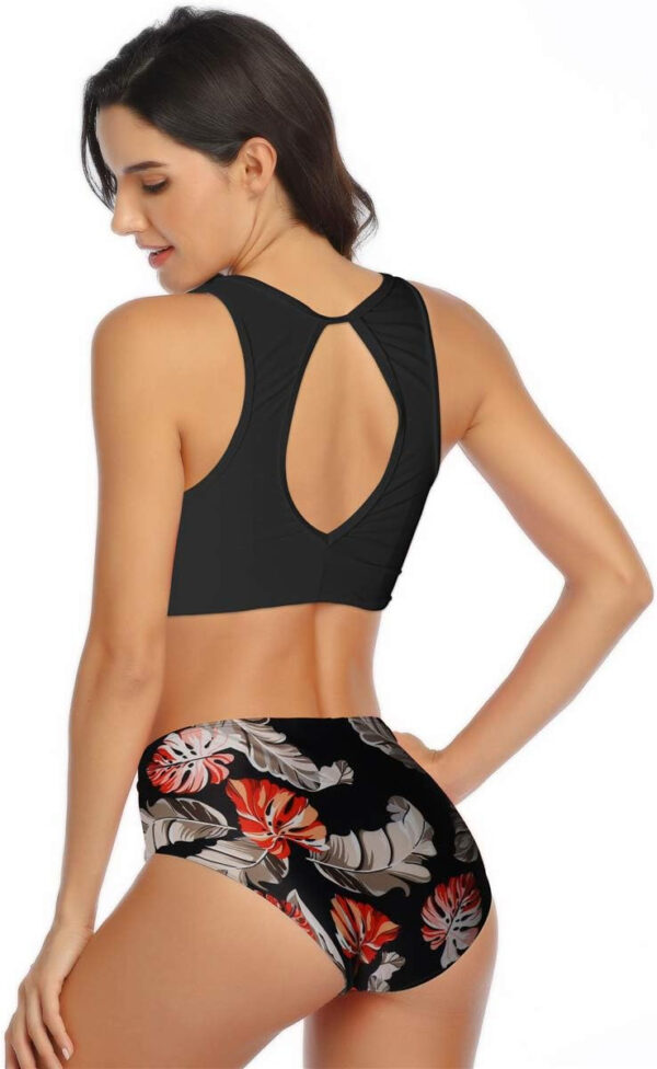 689a5217b01cbf8ad217a139449171163df6445a9e86738c87a19.jpg Swimsuit for Couples Matching Swimwear Tropical Plant Monstera Men Swim Trunks Women Bikini 2-Piece Suit