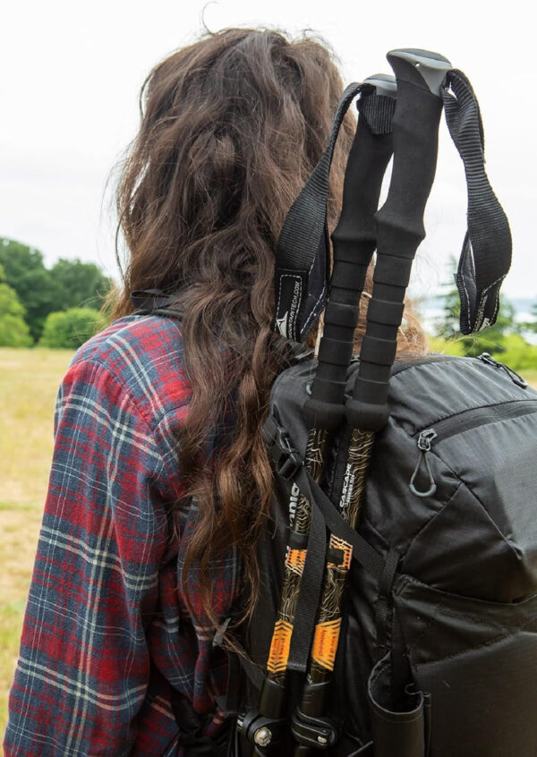 689ad4d188c4459fffe7b63c6c428608a0f9796e6b8f0a4cf8075.jpg Cascade Mountain Tech Lightweight Aircraft-Grade Aluminum Trekking Poles with Extended Down Grip Plus Tip Kit