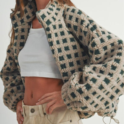 Esmeling Women’s Long Sleeve Cropped Sherpa Fleece Plaid Jacket Casual Chunky Teddy Fleece Outerwear