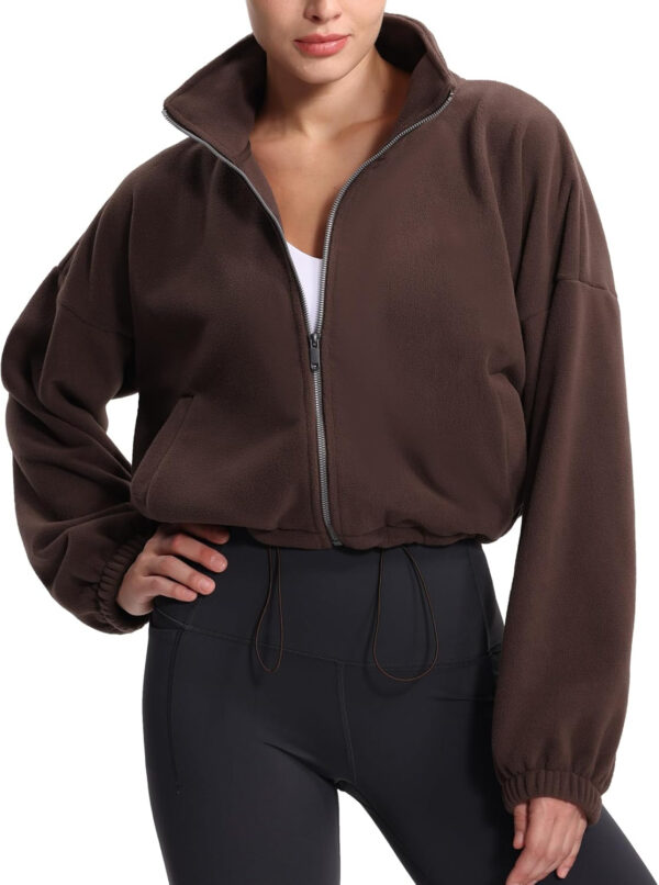 THE GYM PEOPLE Women's Fleece Cropped Jacket Full Zip Stand Collar Workout Short Sherpa Coats with Pockets Drawstring Hem