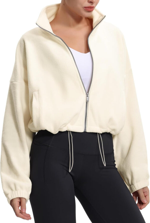 THE GYM PEOPLE Women's Fleece Cropped Jacket Full Zip Stand Collar Workout Short Sherpa Coats with Pockets Drawstring Hem