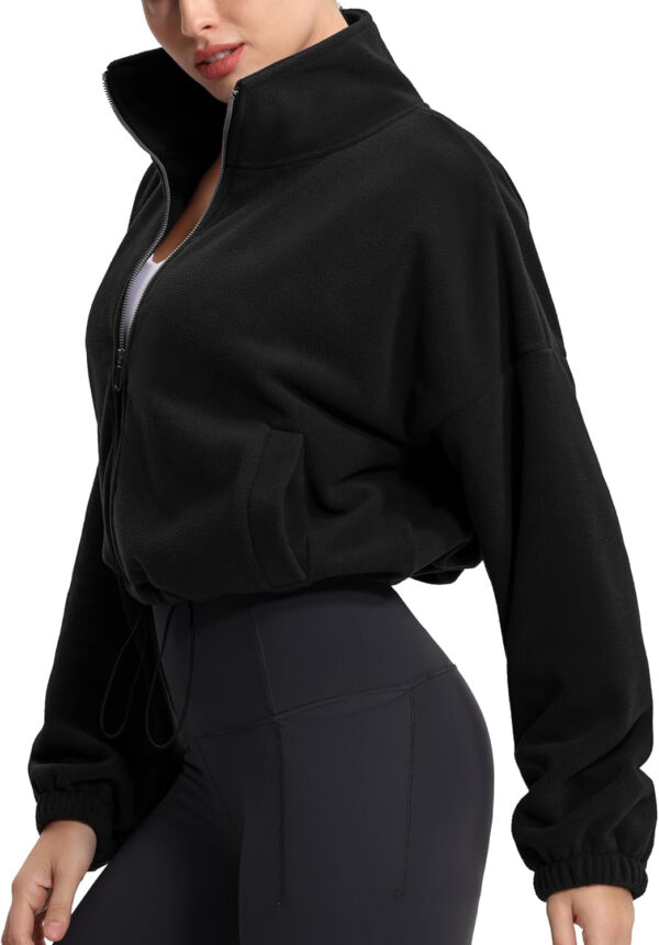 THE GYM PEOPLE Women's Fleece Cropped Jacket Full Zip Stand Collar Workout Short Sherpa Coats with Pockets Drawstring Hem