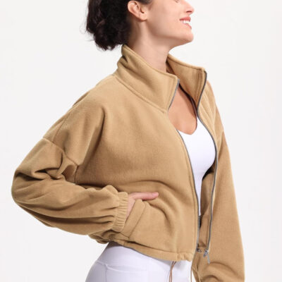 THE GYM PEOPLE Women's Fleece Cropped Jacket Full Zip Stand Collar Workout Short Sherpa Coats with Pockets Drawstring Hem