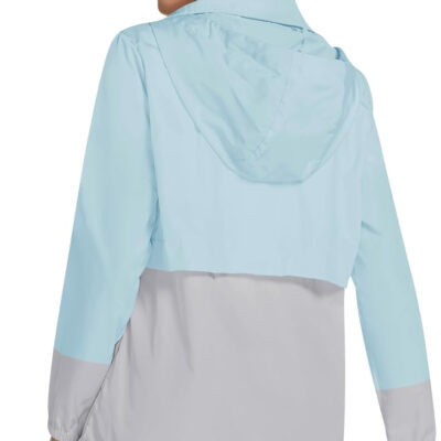 689b6dff33f461eb8e8c17de624c0a07ef3eeea92caf65f424570.jpg Avoogue Rain Jacket Women with Hooded Lightweight Waterproof Raincoats Packable Zipper Pockets Windbreakers