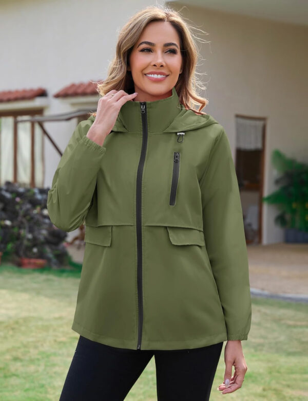 689b6e1407f59e34426231aebfaf020cc1fe0bb6eeced62c36ee4.jpg Avoogue Rain Jacket Women with Hooded Lightweight Waterproof Raincoats Packable Zipper Pockets Windbreakers