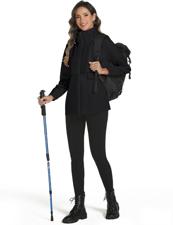 689b6e1b1446a2877ef26698b07ef10ec2311769aeeec7e5746b8.jpg Avoogue Rain Jacket Women with Hooded Lightweight Waterproof Raincoats Packable Zipper Pockets Windbreakers