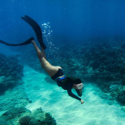 Snorkeling Gear for Adults - Anti-Fog Tempered Glass Mask, Oval Silicone Skirt for Spearfishing, Freediving & Snorkeling, Comfortable Fit, Clear Vision