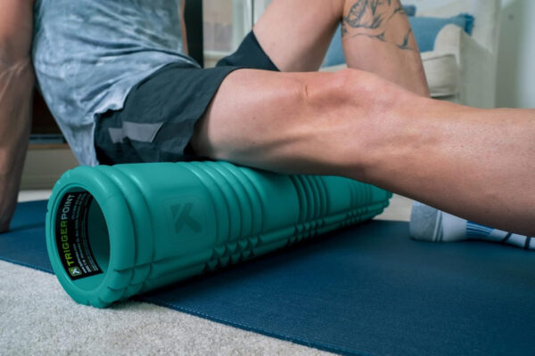 689c5001a1c7c529cfc388cc84d1c15bb0a383cf2167c4a5633d9.jpg TRIGGERPOINT Performance Therapy Grid Patented Multi-Density Foam Massage Roller Exercise, Deep Tissue&Muscle Recovery Relieves Muscle Pain & Tightness, Improves Mobility & Circulation