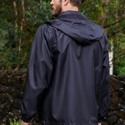 689c84e023be3b0a1f61a67b92aec302b305afd9c8c18f1c37e2d.jpg Mens Lightweight Windbreaker Waterproof Rain Jacket with Removable Hood