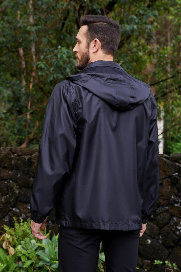 689c84e023be3b0a1f61a67b92aec302b305afd9c8c18f1c37e2d.jpg Mens Lightweight Windbreaker Waterproof Rain Jacket with Removable Hood